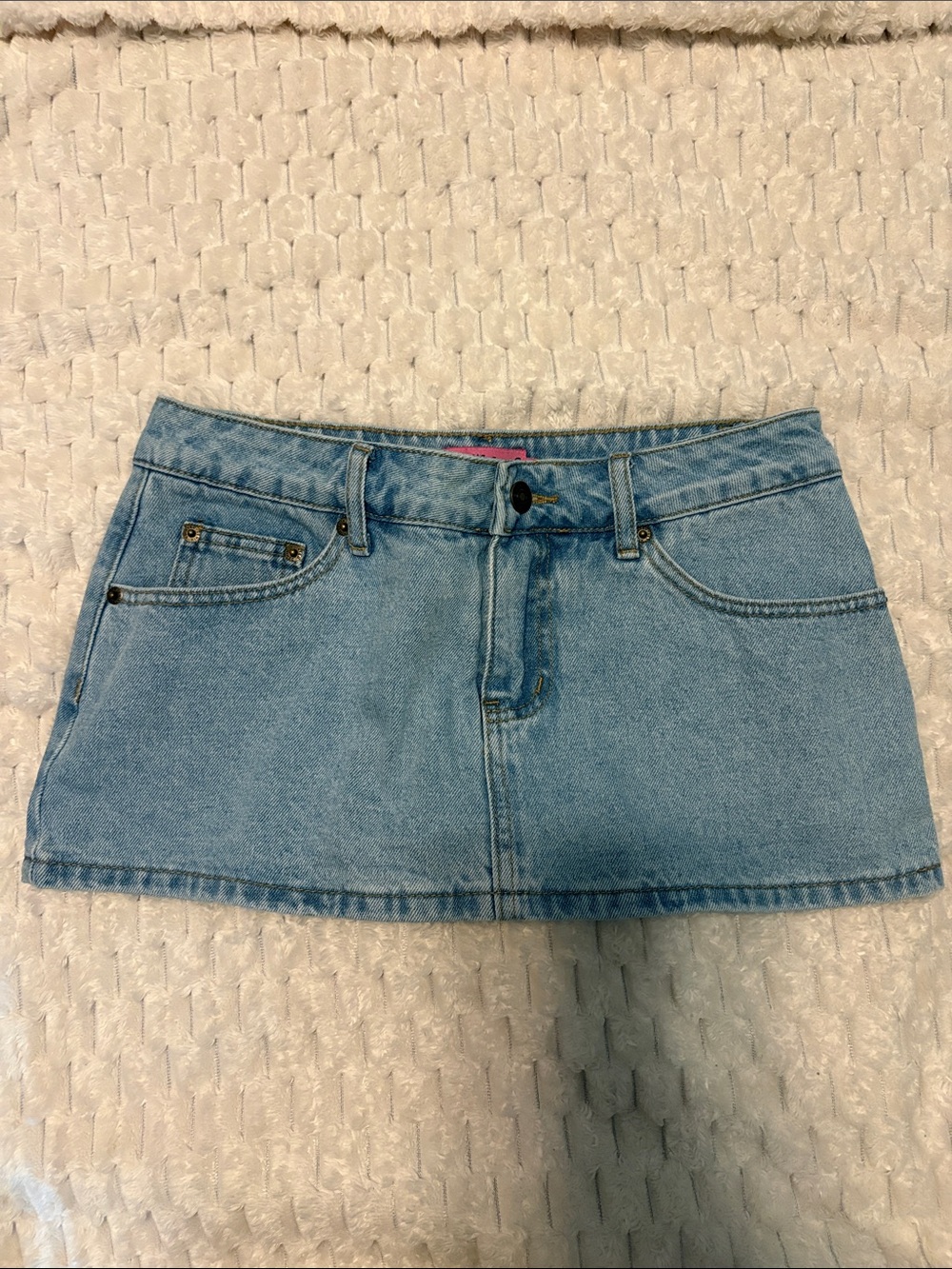 Edikted Light Wash Denim Mini Skort